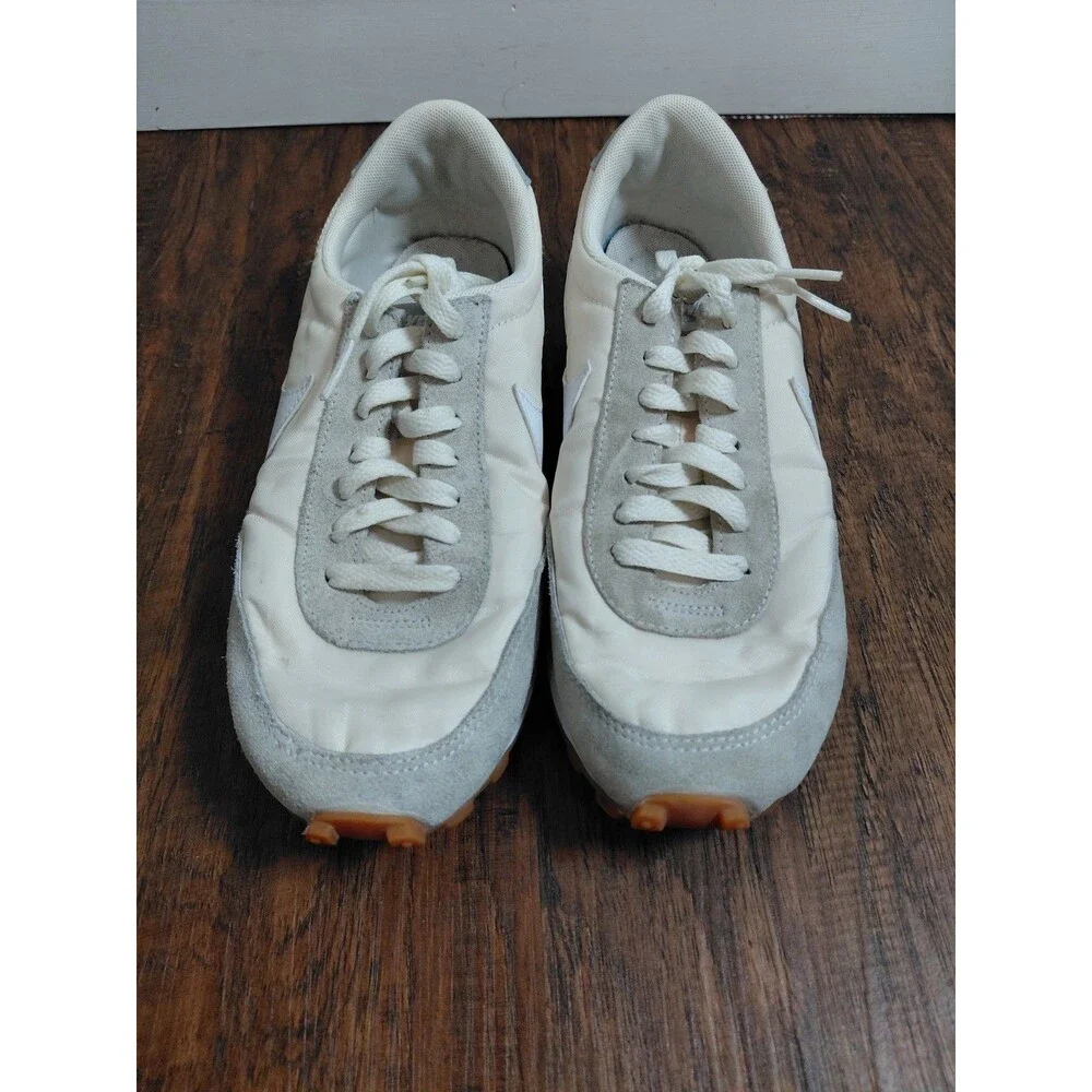 Size 8- Nike Women's Daybreak White Gum Sneakers